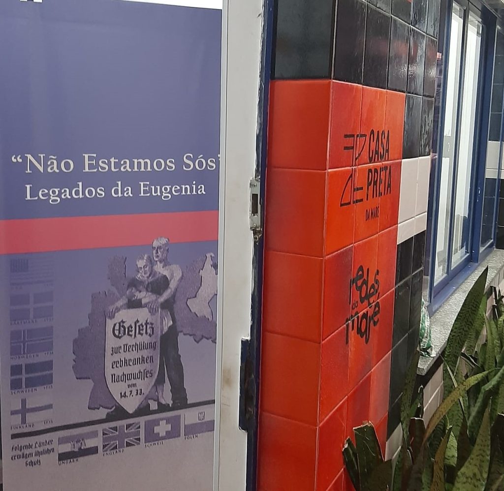 Casa Preta exterior exhibition poster